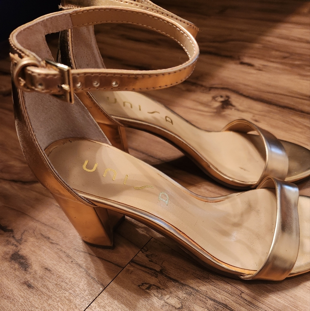 Rose Gold Heels